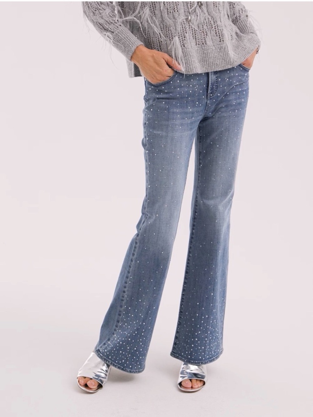Chico's -So Slimming Girlfriend Flare Jeans Crystal Fron